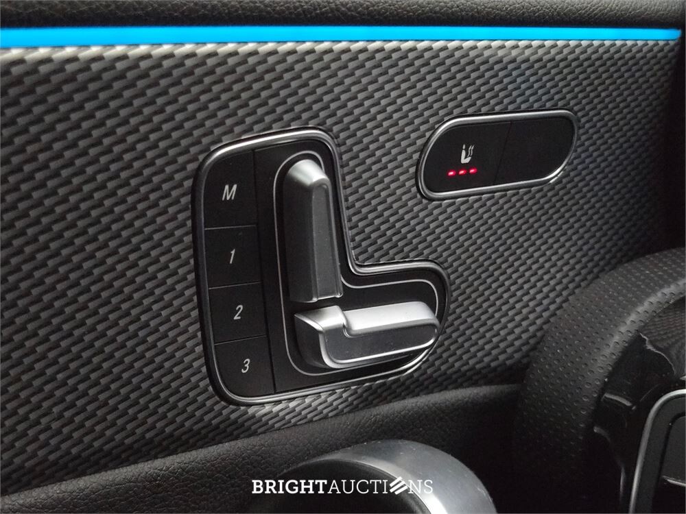 Mercedes-Benz A180 Business Solution Luxury 136pk 2020 (Origineel-NL) A-klasse, J-751-TB