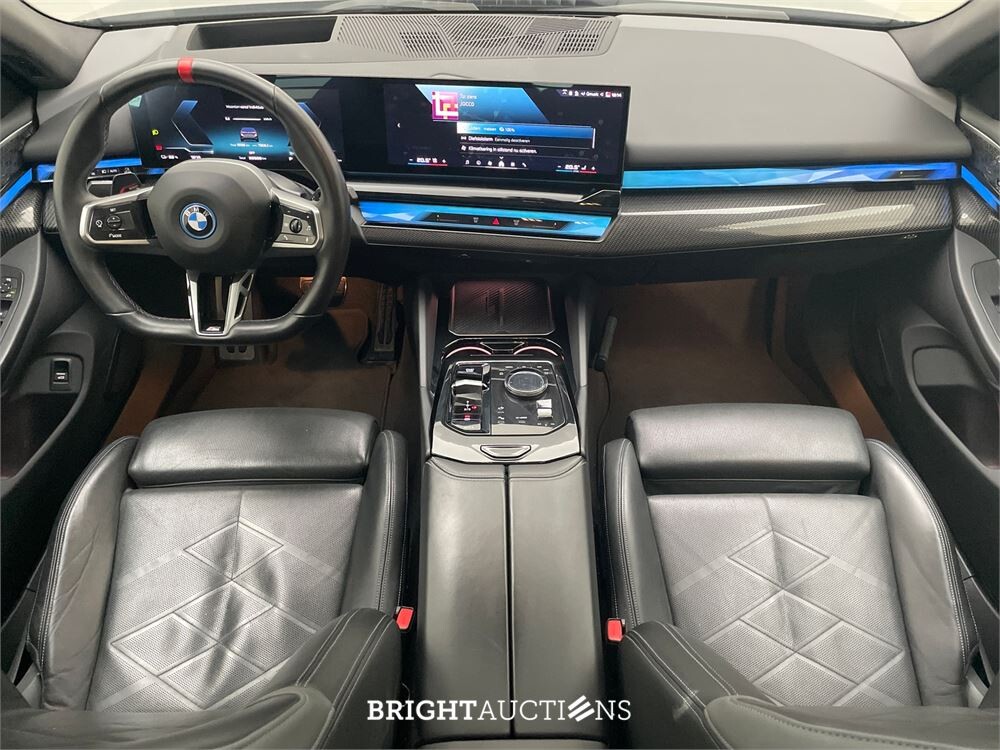BMW i5 M60 xDrive 84 kWh 602pk 2024 (Origineel-NL), GLT-42-F