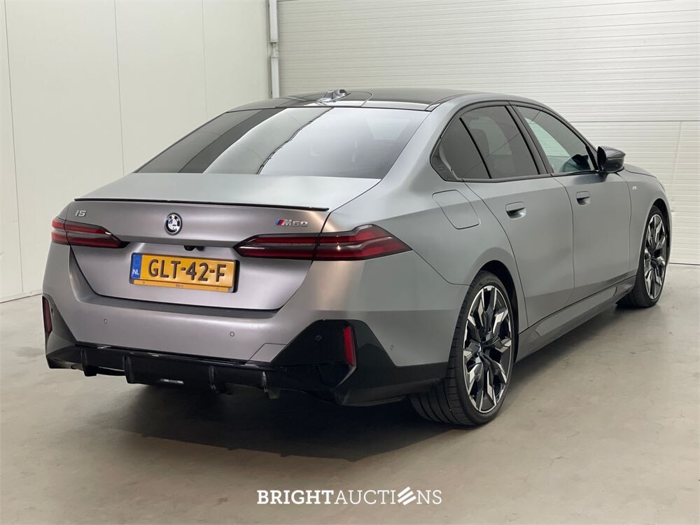 BMW i5 M60 xDrive 84 kWh 602pk 2024 (Origineel-NL), GLT-42-F