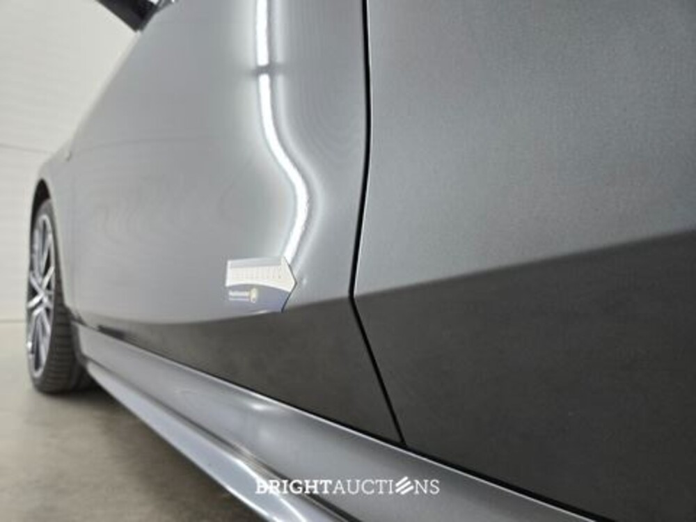 BMW 118i 1-serie Executive Edition 140pk 2020 (Origineel-NL) 1-Serie, J-897-BH