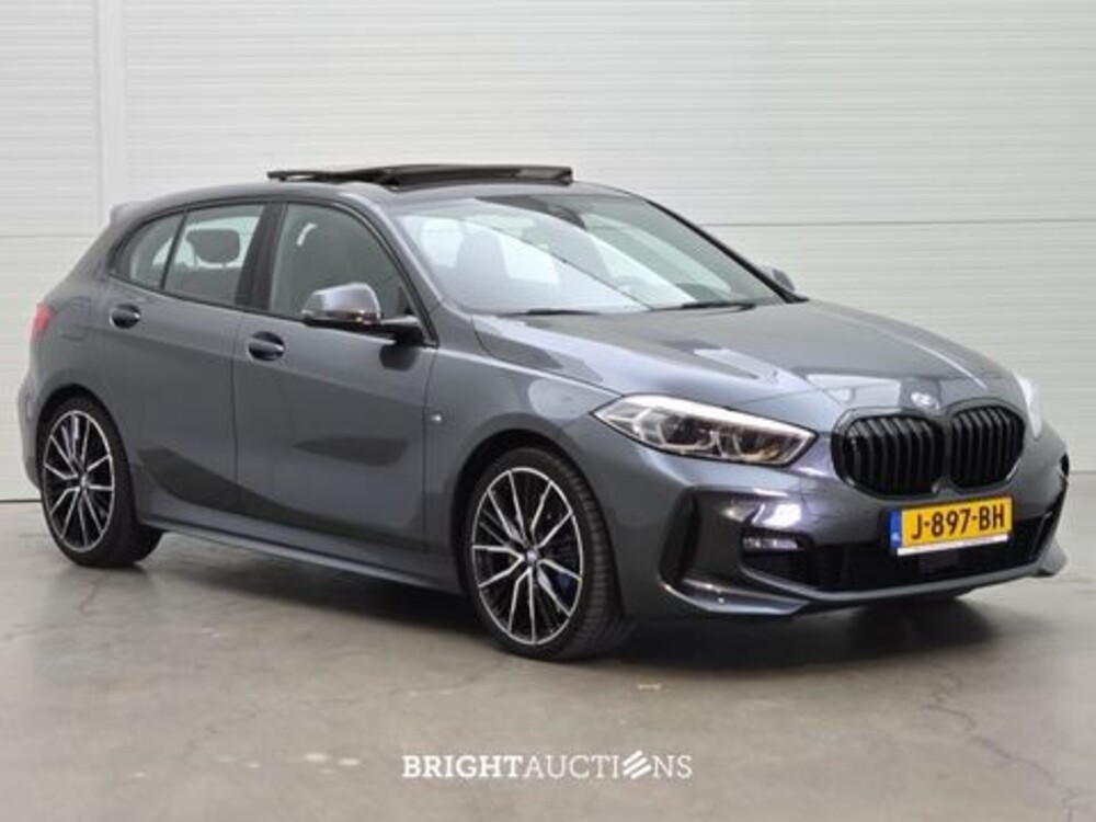 BMW 118i 1-serie Executive Edition 140pk 2020 (Origineel-NL) 1-Serie, J-897-BH