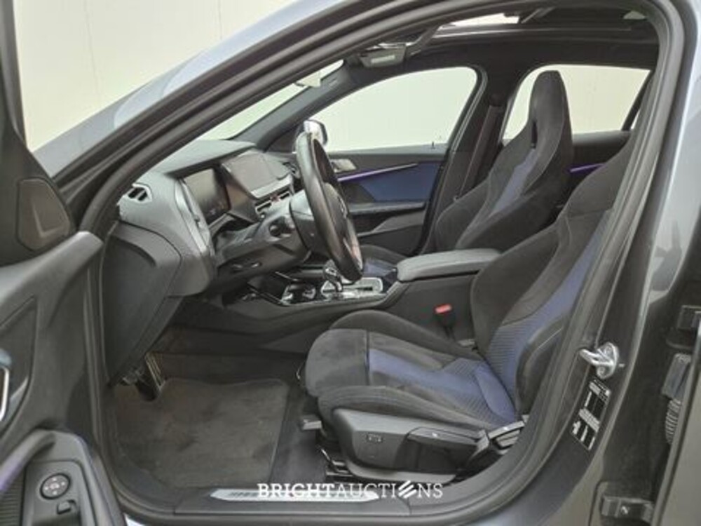 BMW 118i 1-serie Executive Edition 140pk 2020 (Origineel-NL) 1-Serie, J-897-BH