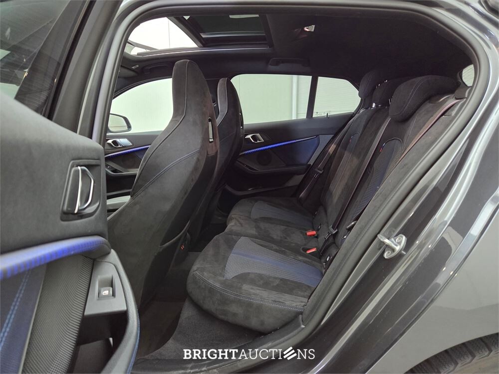 BMW 118i 1-serie Executive Edition 140pk 2020 (Origineel-NL) 1-Serie, J-897-BH