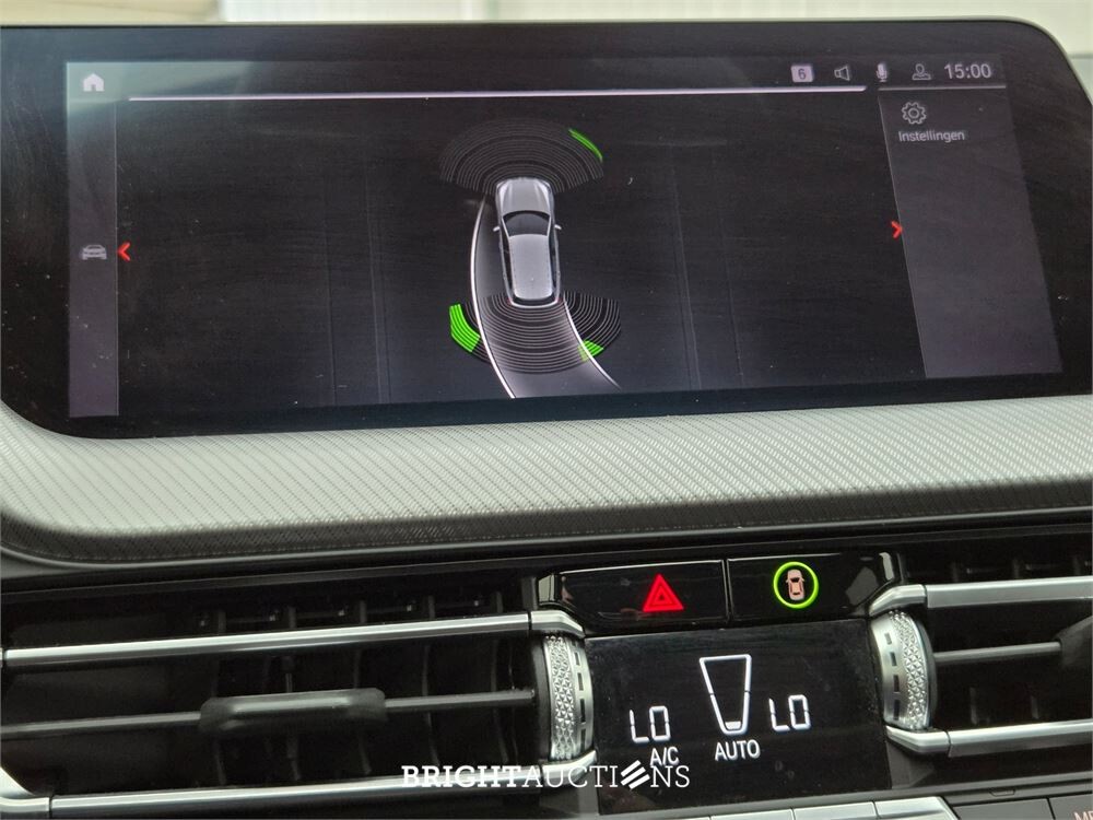 BMW 118i 1-serie Executive Edition 140pk 2020 (Origineel-NL) 1-Serie, J-897-BH