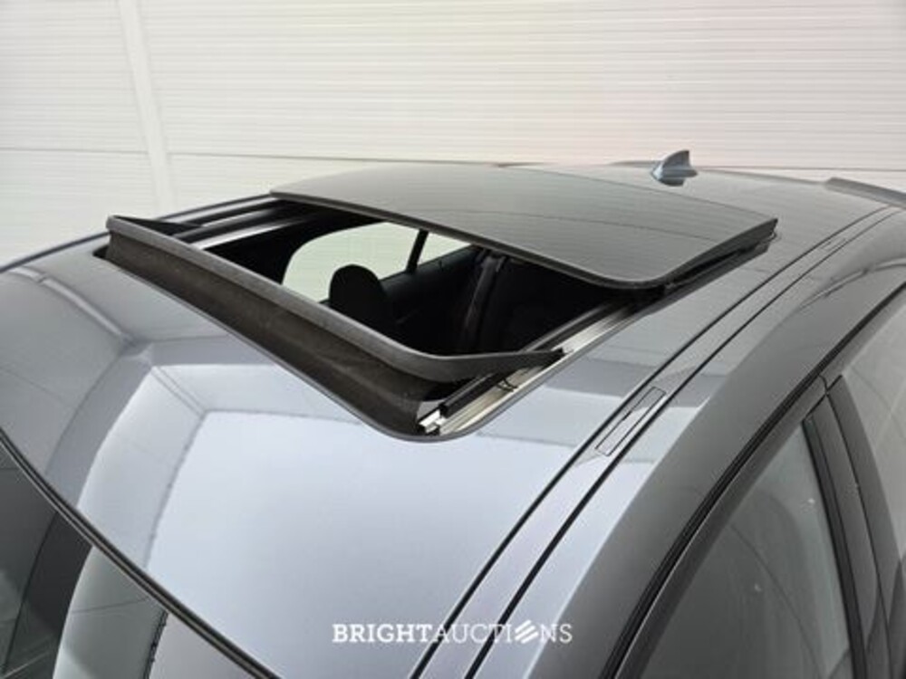 BMW 118i 1-serie Executive Edition 140pk 2020 (Origineel-NL) 1-Serie, J-897-BH