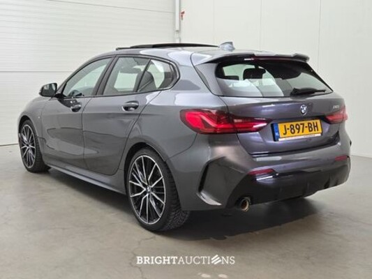 BMW 118i 1-serie Executive Edition 140pk 2020 (Origineel-NL) 1-Serie, J-897-BH