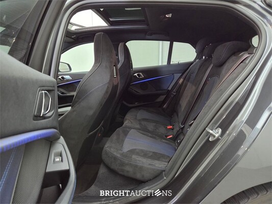 BMW 118i 1-serie Executive Edition 140pk 2020 (Origineel-NL) 1-Serie, J-897-BH