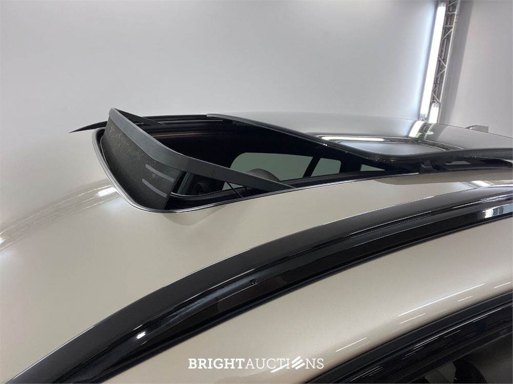 BMW X4 xDrive20i High Executive Edition 184pk 2019 (Origineel-NL), ZF-882-P