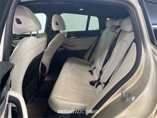 BMW X4 xDrive20i High Executive Edition 184pk 2019 (Origineel-NL), ZF-882-P