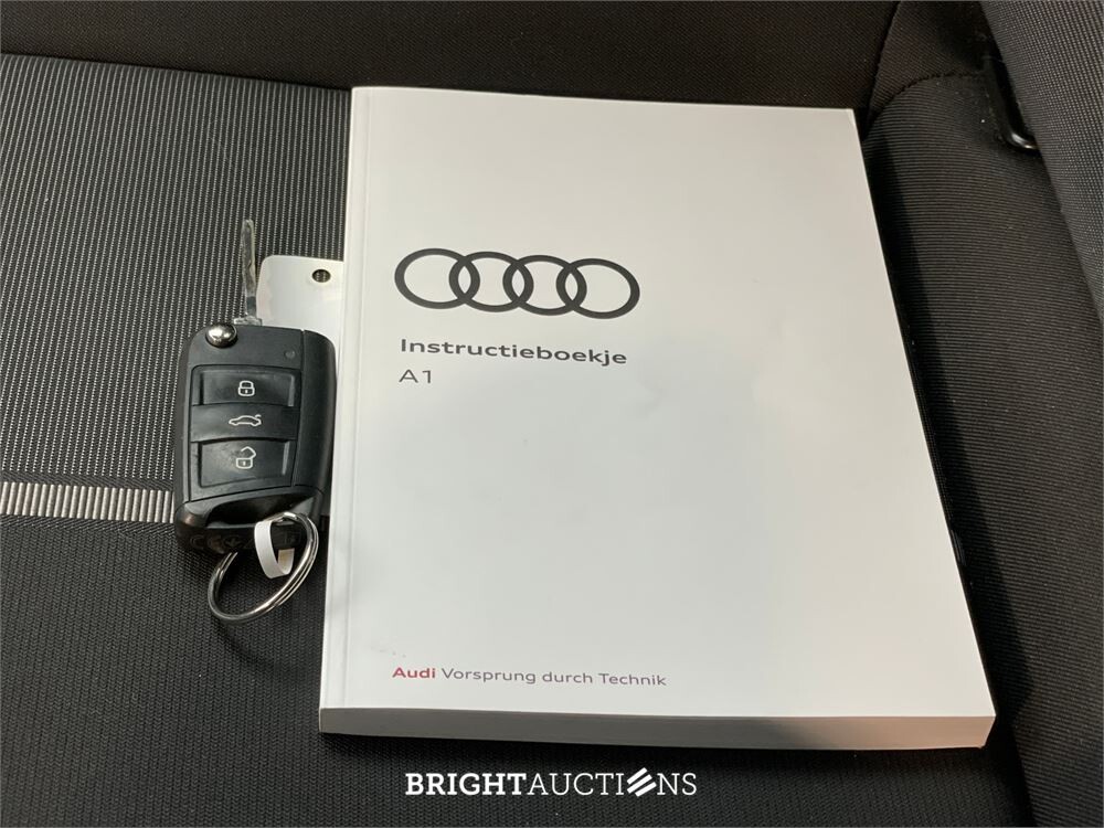 Audi A1 Sportback 25 Pro Line TFSI 95pk 2021 (Origineel-NL), K-395-SP