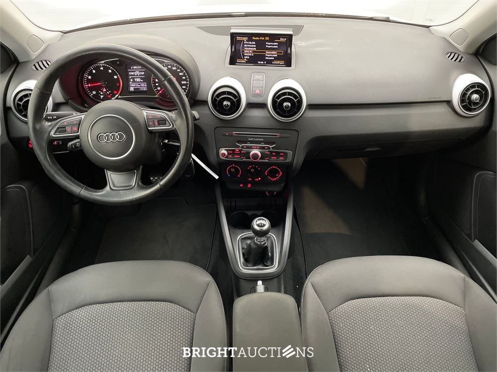 Audi A1 Sportback Adrenalin 1.0 TFSI 95pk 2015 (Origineel-NL), HG-765-R
