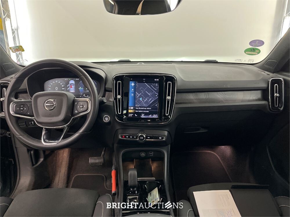 Volvo XC40 T5 Plug-in Hybrid Ultimate Dark 1.5 276pk 2023 (Origineel-NL), S-349-LF
