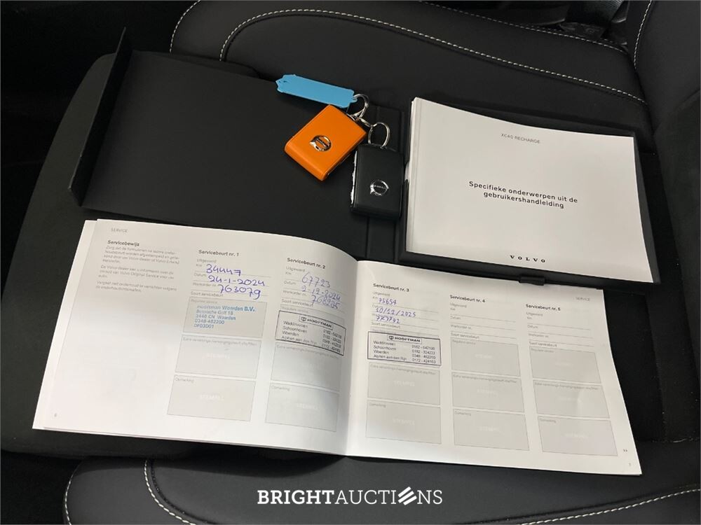 Volvo XC40 T5 Plug-in Hybrid Ultimate Dark 1.5 276pk 2023 (Origineel-NL), S-349-LF