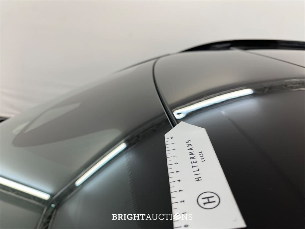 Volvo XC40 T5 Plug-in Hybrid Ultimate Dark 1.5 276pk 2023 (Origineel-NL), S-349-LF
