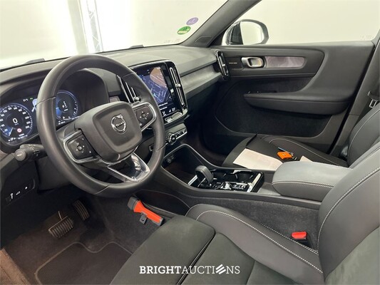 Volvo XC40 T5 Plug-in Hybrid Ultimate Dark 1.5 276pk 2023 (Origineel-NL), S-349-LF