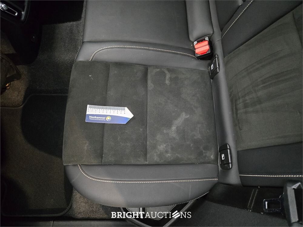 Volvo XC40 Recharge Pro 232pk 2021 (Origineel-NL), N-683-SZ