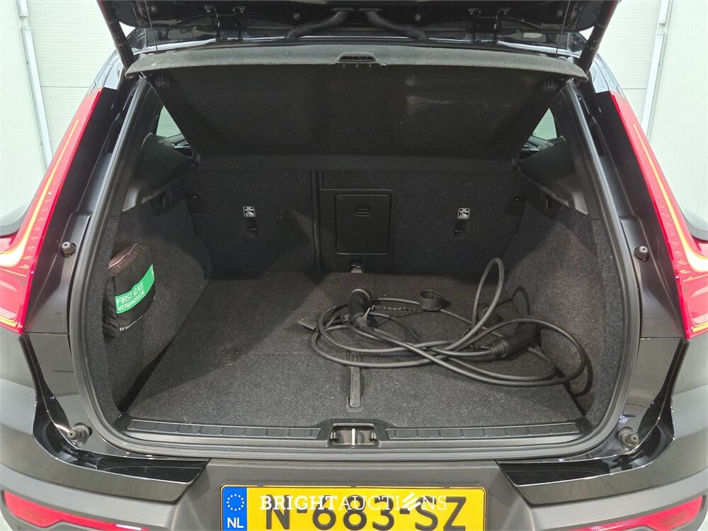 Volvo XC40 Recharge Pro 232pk 2021 (Origineel-NL), N-683-SZ