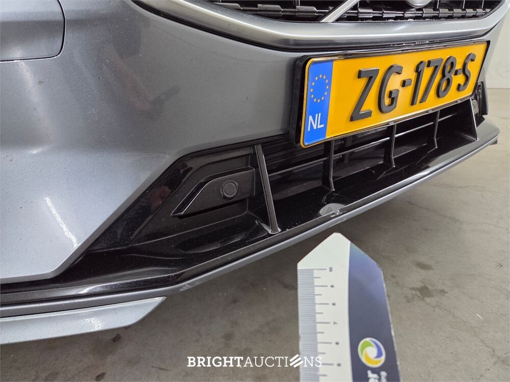Volvo S60 T5 Intro Edition 2.0 251pk 2019 (Origineel-NL), ZG-178-S