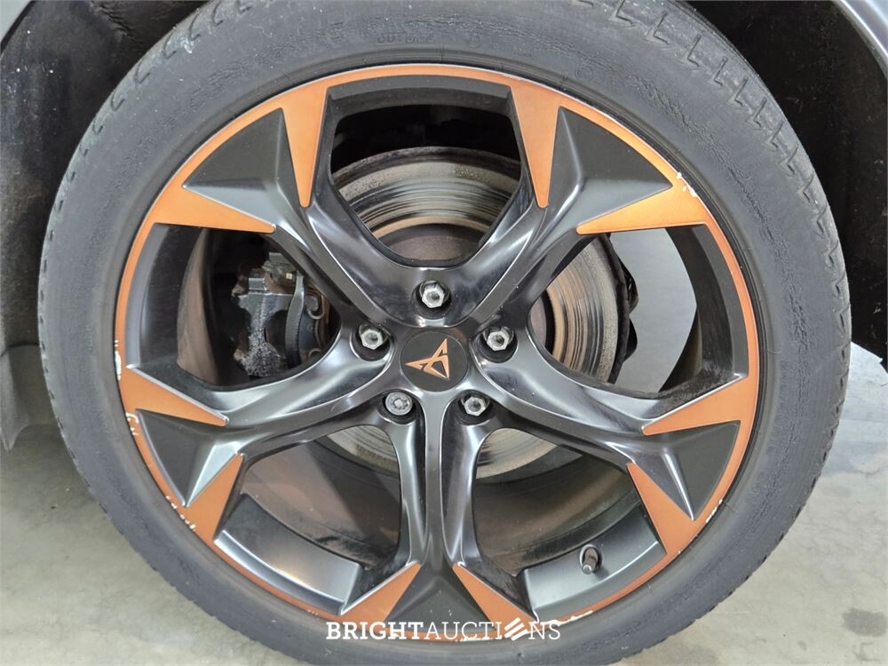 CUPRA Formentor E-Hybrid VZ Copper Edition 1.4 258pk 2021, GFN-90-P