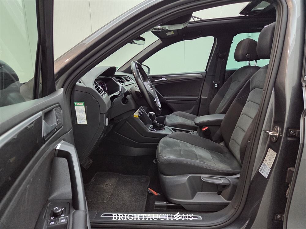 Volkswagen Tiguan ACT Highline Business R 1.5 TSI 150pk 2019 (Origineel-NL), G-894-FL