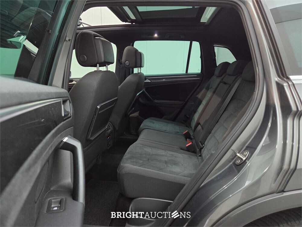 Volkswagen Tiguan ACT Highline Business R 1.5 TSI 150pk 2019 (Origineel-NL), G-894-FL