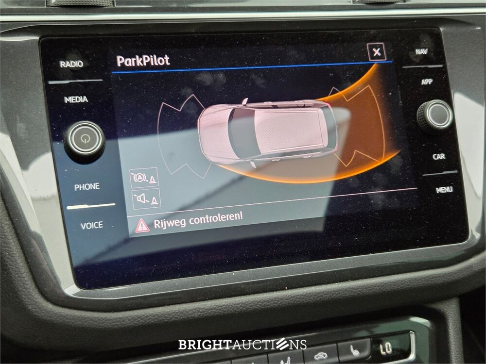 Volkswagen Tiguan ACT Highline Business R 1.5 TSI 150pk 2019 (Origineel-NL), G-894-FL
