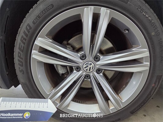 Volkswagen Tiguan ACT Highline Business R 1.5 TSI 150pk 2019 (Origineel-NL), G-894-FL