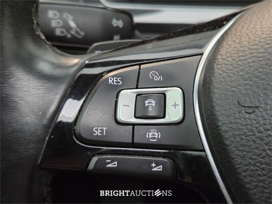 Volkswagen Tiguan ACT Highline Business R 1.5 TSI 150pk 2019 (Origineel-NL), G-894-FL