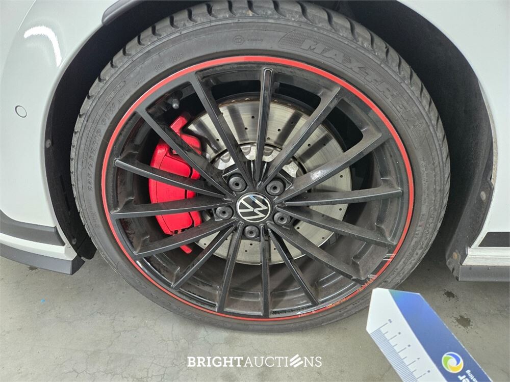 Volkswagen Golf GTI 2.0 TSI 301pk 2021, GBH-77-T