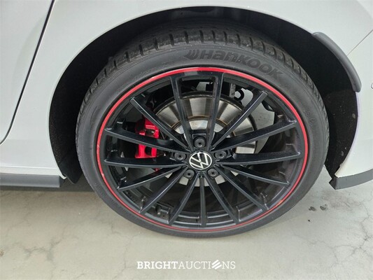 Volkswagen Golf GTI 2.0 TSI 301pk 2021, GBH-77-T