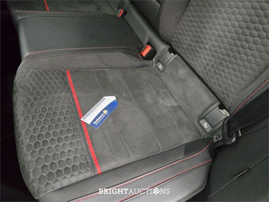 Volkswagen Golf GTI 2.0 TSI 301pk 2021, GBH-77-T