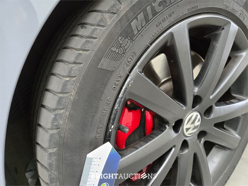 Volkswagen Golf GTI 2.0 TSI 266pk 2024, HLH-59-X