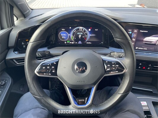 Volkswagen Golf eHybrid GTE 1.4 258pk 2021 (Origineel-NL), L-361-GS