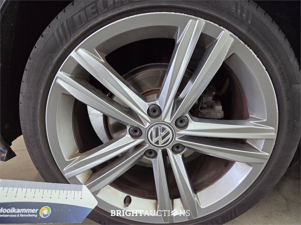 Volkswagen Golf Highline Business R 1.5 TSI 150pk 2017, GTH-50-Z