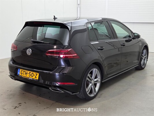 Volkswagen Golf Highline Business R 1.5 TSI 150pk 2017, GTH-50-Z