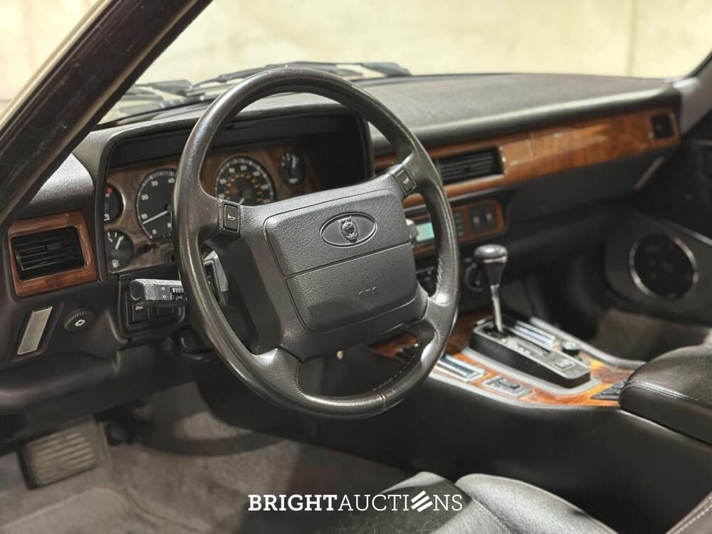 Jaguar XJS Convertible 4.0 l6 226pk 1994