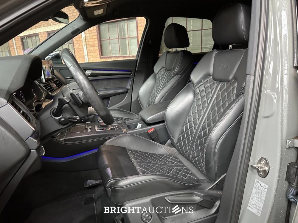 Audi Q5 2.0 TFSI Quattro Sport S Line Black Edition 252pk 2018 (niederländische Ausführung + Erstbesitz), TT-931-B