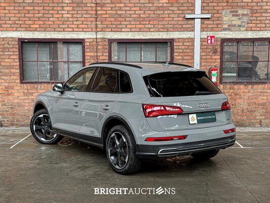 Audi Q5 2.0 TFSI Quattro Sport S Line Black Edition 252pk 2018 (niederländische Ausführung + Erstbesitz), TT-931-B