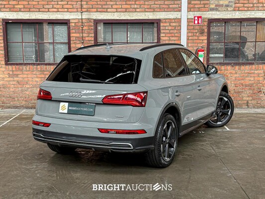 Audi Q5 2.0 TFSI Quattro Sport S Line Black Edition 252pk 2018 (niederländische Ausführung + Erstbesitz), TT-931-B