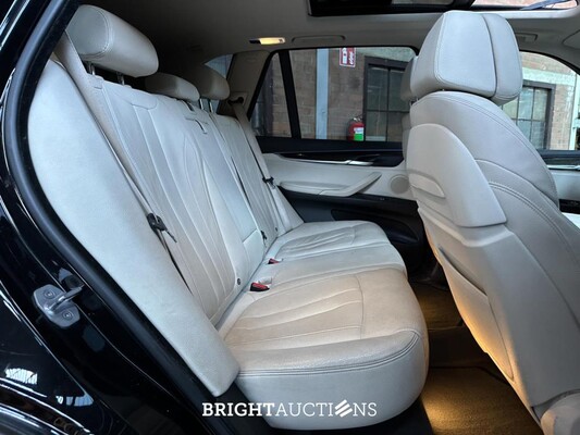 BMW X5 xDrive40e iPerformance High Executive 313pk 2015 F15 (Original-NL) Plug-in-Hybrid, HR-433-V
