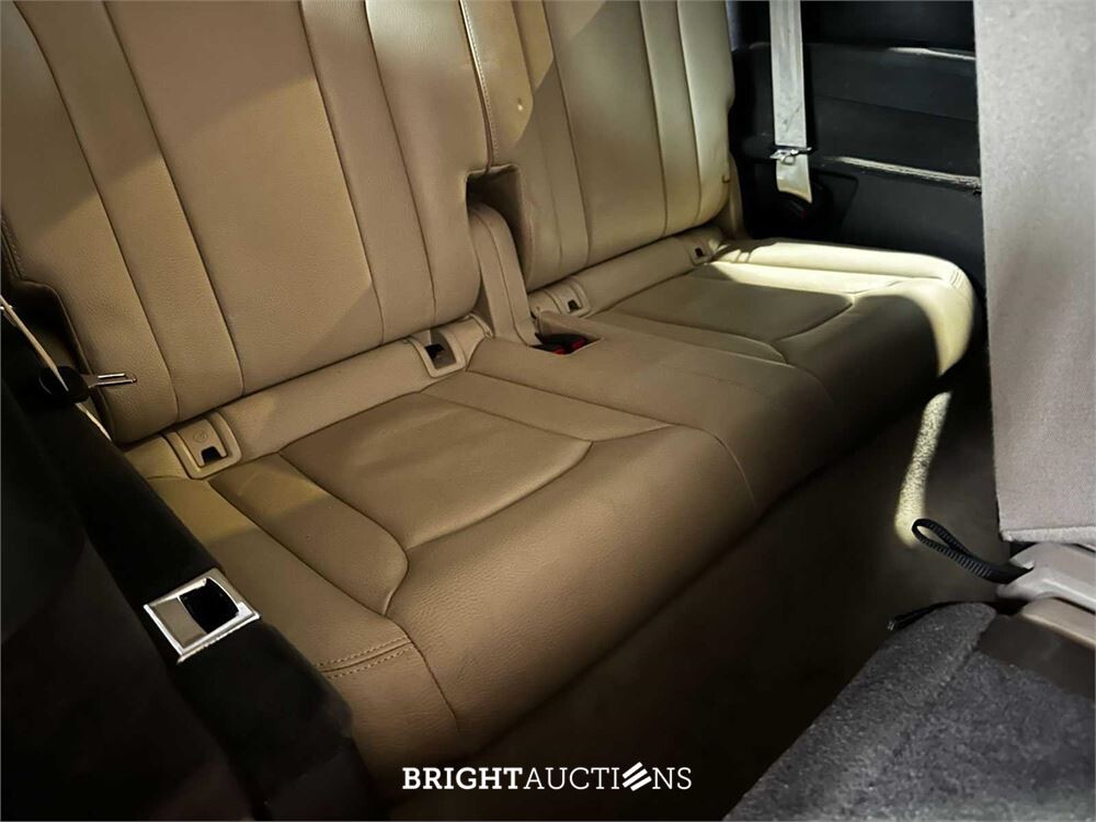 2015 Audi Q7 3.0 TDI V6 Quattro Pro Line+ 7-Sitzer 272 pk, JB-821-S