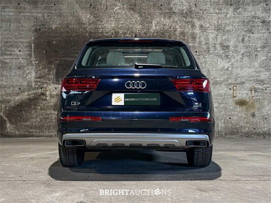 2015 Audi Q7 3.0 TDI V6 Quattro Pro Line+ 7-Sitzer 272 pk, JB-821-S