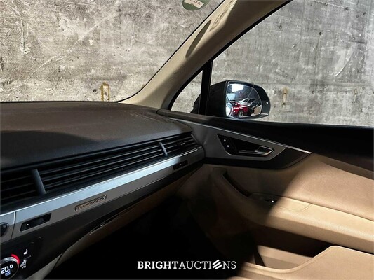2015 Audi Q7 3.0 TDI V6 Quattro Pro Line+ 7-Sitzer 272 pk, JB-821-S