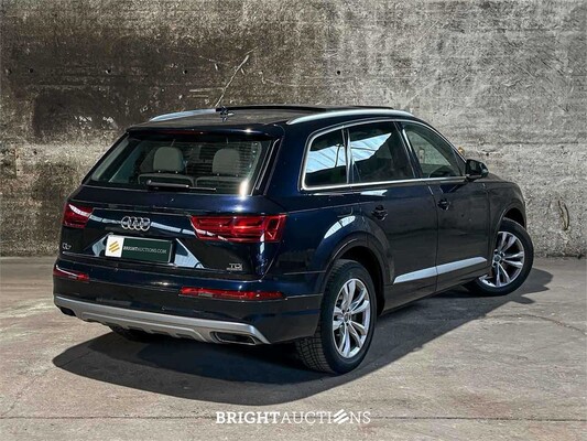 2015 Audi Q7 3.0 TDI V6 Quattro Pro Line+ 7-Sitzer 272 pk, JB-821-S