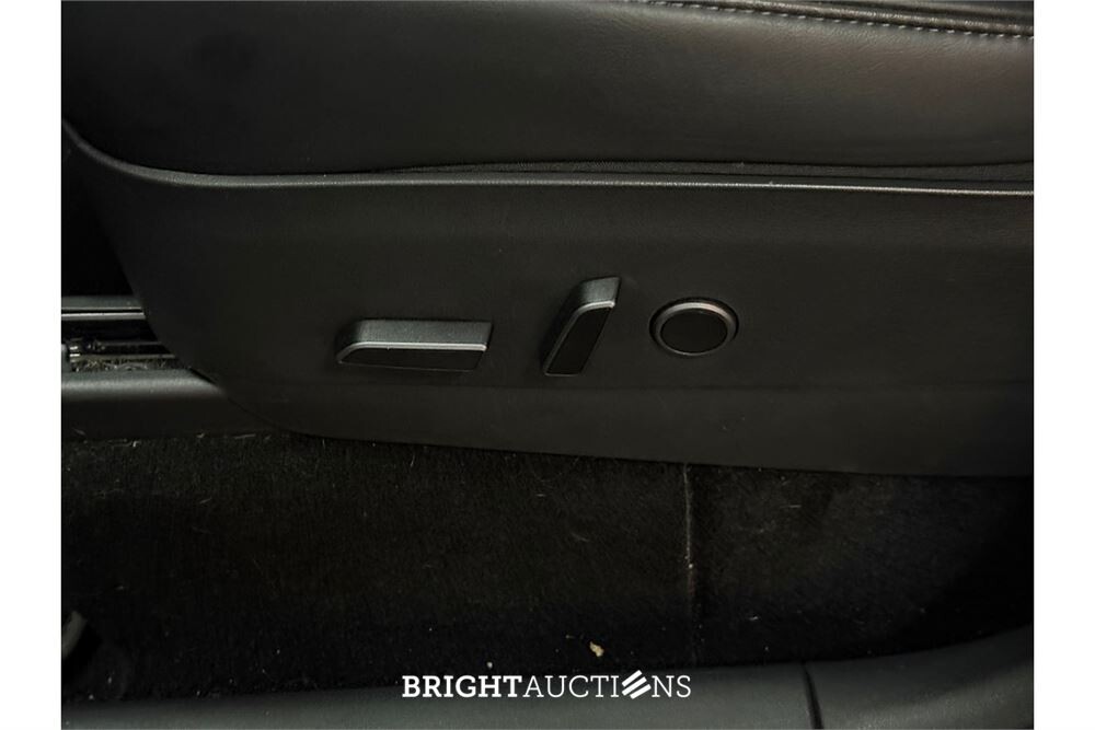 Tesla Model Y Long Range AWD 75 kWh 2021 (Origineel-NL), N-910-RN
