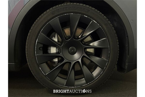 Tesla Model Y Long Range AWD 75 kWh 2021 (Origineel-NL), N-910-RN