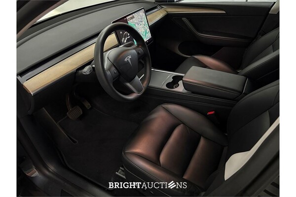 Tesla Model Y Long Range AWD 75 kWh 2021 (Origineel-NL), N-910-RN