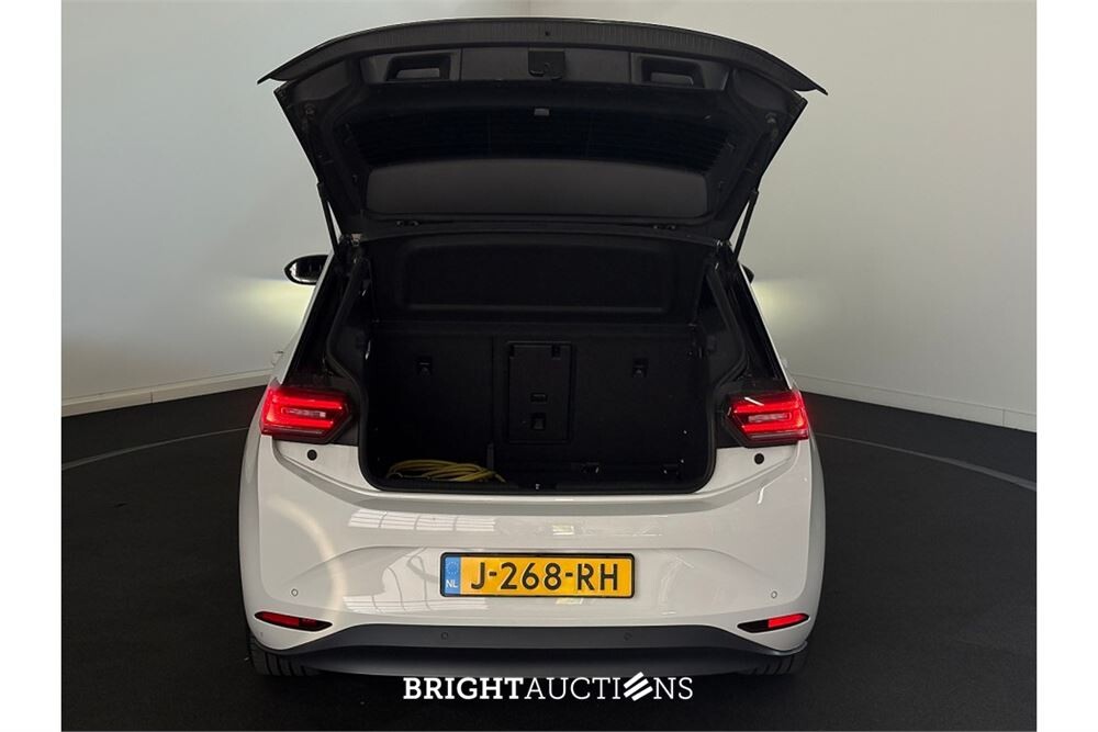 Volkswagen ID.3 First Plus 58 kWh 2020 (Origineel-NL), J-268-RH