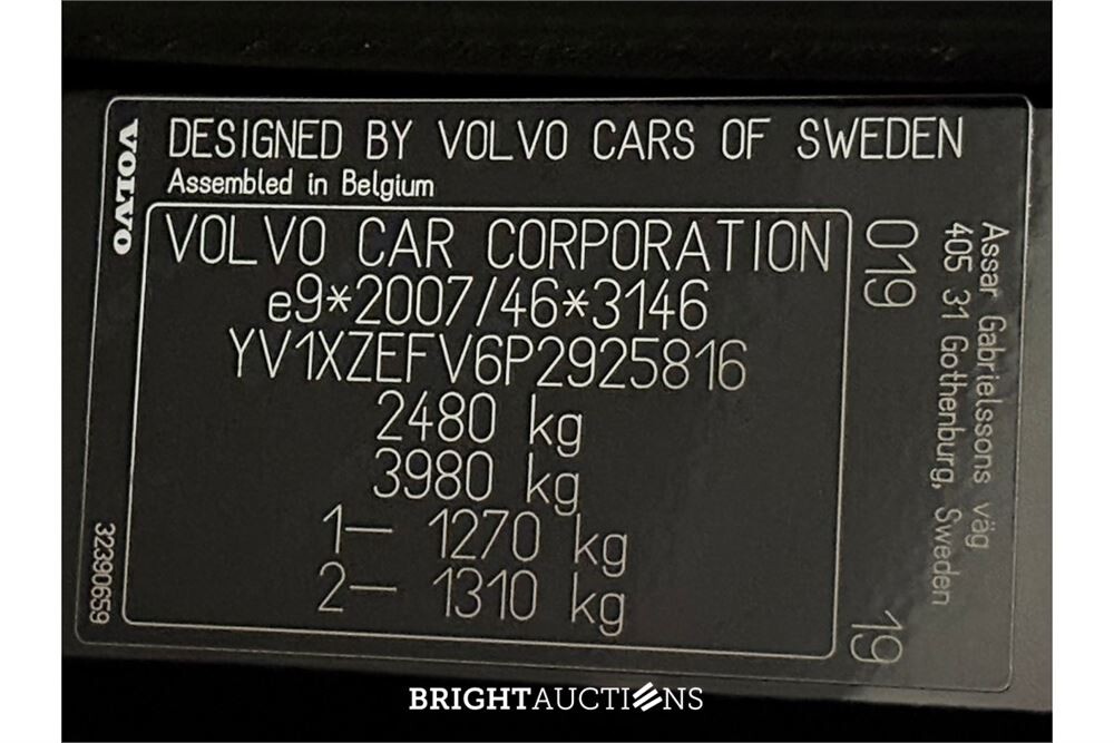 Volvo XC40 Recharge Plus 2022 (Origineel-NL), R-536-FK