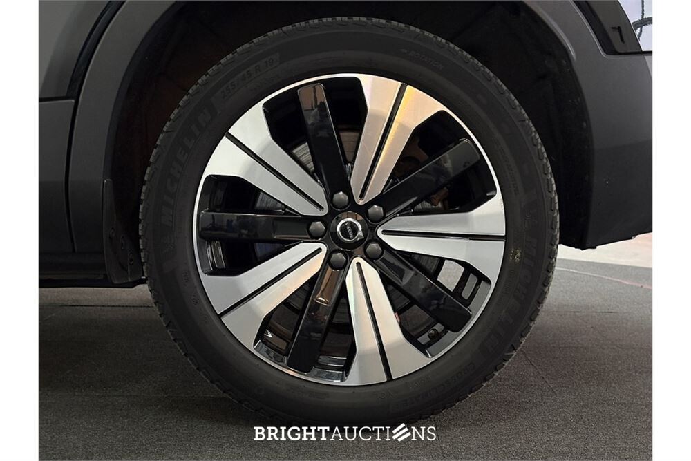 Volvo XC40 Recharge Plus 2022 (Origineel-NL), R-536-FK